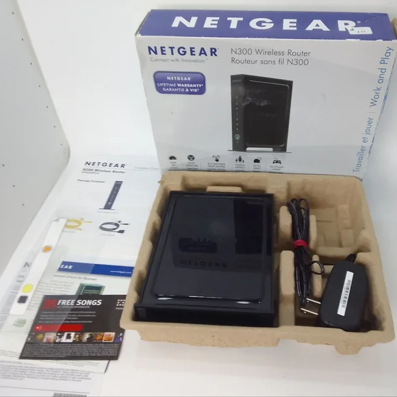NETGEAR N300 Black Wireless Router Set - Picture 1 of 8